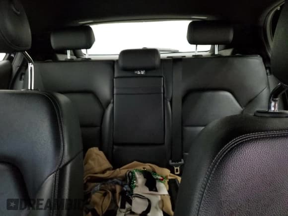 ✅ 2020 Mercedes-Benz GLA 250 • VIN: WDCTG4GB9LJ665401 • Lot: 84464575. Wystawiony na Copart z przebiegiem 212 632 mil. Bezpłatny archiwum sprzedaży aukcyjnych z USA i szczegółowy raport historii pojazdu na DreamBid. Zdjęcie 10.