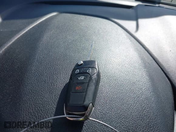 ✅ 2022 Ford Transit Connect XL • VIN: NM0LS7S27N1508012 • Lot: 41976439. Listed on IAAI with 103,006 mi. Free auction sales archive from the USA and detailed vehicle history report at DreamBid. Image 11.