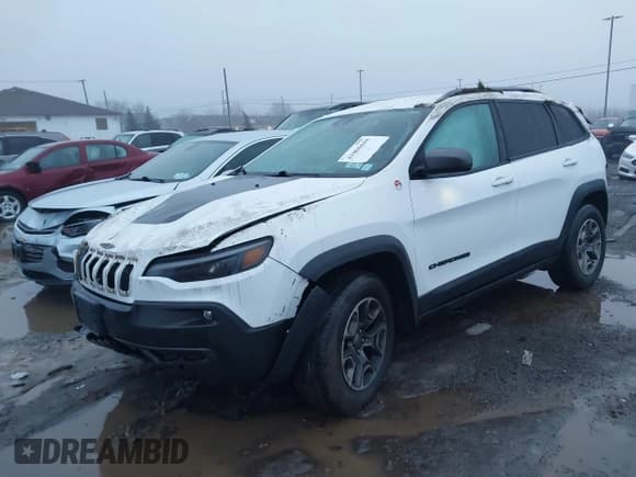✅ 2021 Jeep Cherokee Trailhawk • VIN: 1C4PJMBX5MD140170 • Lot: 41006444. Wystawiony na IAAI z przebiegiem 52 407 mil. Bezpłatny archiwum sprzedaży aukcyjnych z USA i szczegółowy raport historii pojazdu na DreamBid. Zdjęcie 2.