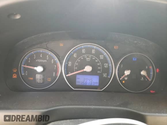 2007 Hyundai Santa Fe SE with VIN 5NMSH13E37H008733, listed as a Copart auction lot 68768044 with 158,137 mi miles and Clean title. Bid and sale history available at DreamBid. Image 9.