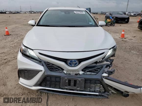 2021 Toyota Camry Hybrid XSE с VIN 4T1K31AK7MU028992, выставлен на аукционе Copart как лот 65379895 с пробегом 62 735 миль миль и Списание • Salvage title. История ставок и продаж доступна на DreamBid. Изображение 5.