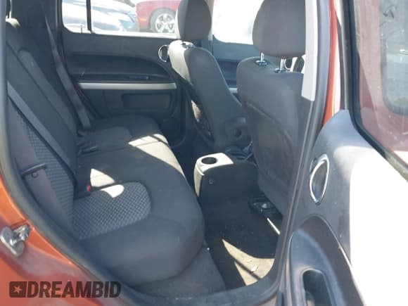 ✅ 2008 Chevrolet HHR LS • VIN: 3GNCA13D88S717157 • Lot: 41721160. Listed on IAAI with 192,248 mi. Free auction sales archive from the USA and detailed vehicle history report at DreamBid. Image 8.