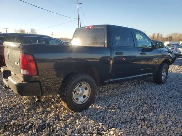 2017 Ram 1500 Tradesman with VIN 1C6RR7KM0HS517960, listed as a Copart auction lot 90283555 with 240,117 mi miles and Clean title. Bid and sale history available at DreamBid. Image 3.