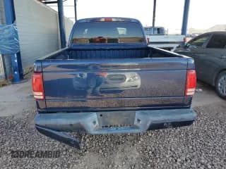 ✅ 2004 Dodge Dakota Sport • VIN: 1D7HL38K44S780585 • Lot: 60145595. Wystawiony na Copart z przebiegiem 115 844 mil. Bezpłatny archiwum sprzedaży aukcyjnych z USA i szczegółowy raport historii pojazdu na DreamBid. Zdjęcie 6.