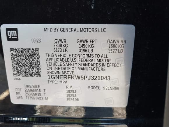 ✅ 2023 Chevrolet Traverse LS • VIN: 1GNERFKW5PJ321043 • Lot: 43370186. Wystawiony na IAAI z przebiegiem 32 386 mil. Bezpłatny archiwum sprzedaży aukcyjnych z USA i szczegółowy raport historii pojazdu na DreamBid. Zdjęcie 9.