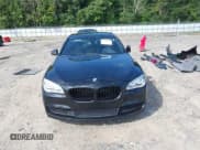 ✅ 2013 BMW 7 Series 750Li xDrive • VIN: WBAYF8C54DD141690 • Lot: 42804428. Listed on IAAI with 120,000 mi. Free auction sales archive from the USA and detailed vehicle history report at DreamBid. Image 13.