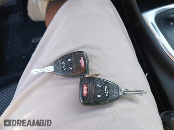 ✅ 2013 Dodge Avenger SXT • VIN: 1C3CDZCG0DN709233 • Лот: 43643759. Опубликован ранее на IAAI с пробегом 191 150 миль. Бесплатный доступ к архиву аукционных продаж из США и подробный отчёт об истории автомобиля на DreamBid. Изображение 11.