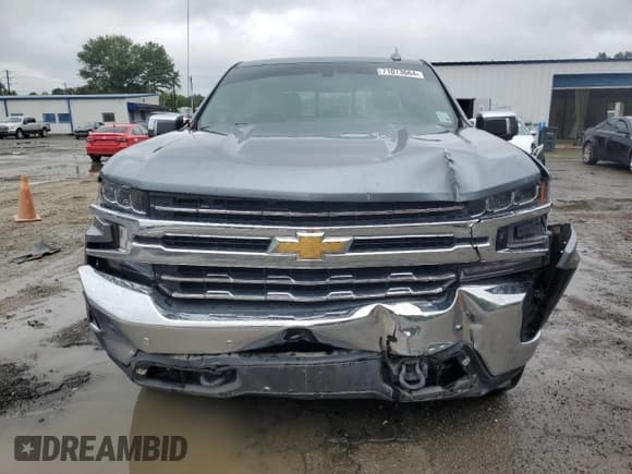 ✅ 2019 Chevrolet Silverado 1500 LTZ • VIN: 1GCUYGED4KZ147709 • Lot: 71073664. Wystawiony na Copart z przebiegiem 217 863 mil. Bezpłatny archiwum sprzedaży aukcyjnych z USA i szczegółowy raport historii pojazdu na DreamBid. Zdjęcie 5.