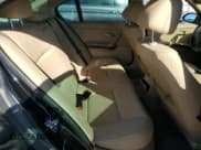 ✅ 2007 BMW 3 Series 328i • VIN: WBAVC53557FZ73204 • Lot: 80575435. Wystawiony na Copart z przebiegiem 162 016 mil. Bezpłatny archiwum sprzedaży aukcyjnych z USA i szczegółowy raport historii pojazdu na DreamBid. Zdjęcie 10.