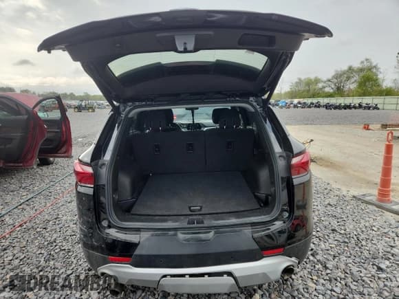 ✅ 2020 Chevrolet Blazer LT • VIN: 3GNKBCR44LS728709 • Lot: 81272615. Listed on Copart with 108,098 mi. Free auction sales archive from the USA and detailed vehicle history report at DreamBid. Image 6.