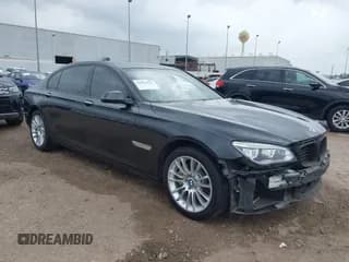 ✅ 2014 BMW 7 Series ALPINA B7 • VIN: WBAYE8C57ED134799 • Lot: 41891633. Wystawiony na IAAI z przebiegiem 96 411 mil. Bezpłatny archiwum sprzedaży aukcyjnych z USA i szczegółowy raport historii pojazdu na DreamBid. Zdjęcie 1.