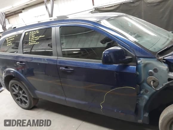 ✅ 2017 Dodge Journey Crossroad Plus • VIN: 3C4PDCGG4HT552722 • Лот: 42794962. Опубликован ранее на IAAI с пробегом 102 184 миль. Бесплатный доступ к архиву аукционных продаж из США и подробный отчёт об истории автомобиля на DreamBid. Изображение 14.