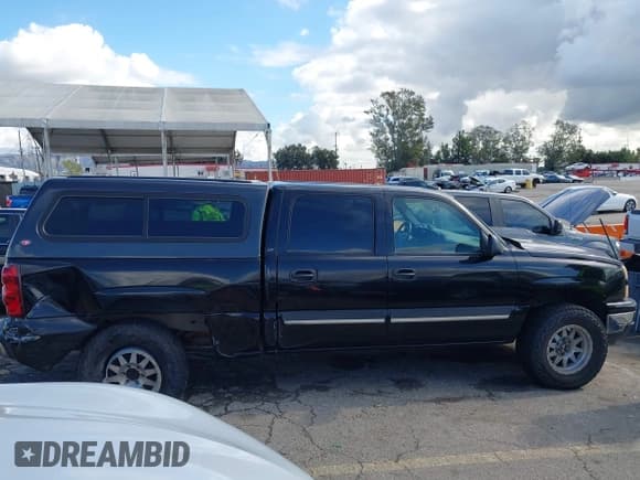 ✅ 2006 Chevrolet Silverado 1500 LT1 • VIN: 2GCEC13Z161273782 • Lot: 43734199. Wystawiony na IAAI z przebiegiem 205 365 mil. Bezpłatny archiwum sprzedaży aukcyjnych z USA i szczegółowy raport historii pojazdu na DreamBid. Zdjęcie 13.