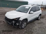 ✅ 2016 Volkswagen Tiguan S • VIN: WVGAV7AX1GW540163 • Lot: 43684940. Wystawiony na IAAI z przebiegiem 128 119 mil. Bezpłatny archiwum sprzedaży aukcyjnych z USA i szczegółowy raport historii pojazdu na DreamBid. Zdjęcie 2.