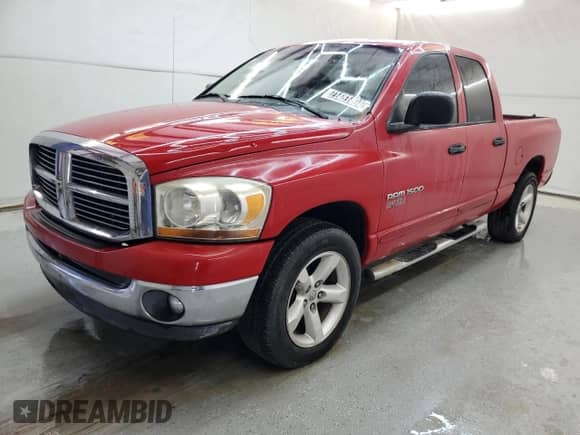 2006 Dodge 1500 SLT z VIN 1D7HA18N76S717519, wystawiony jako Copart lot #71481404 z przebiegiem 178 666 mil mil oraz Czysty tytuł • Clean title. Historia ofert i sprzedaży dostępna na DreamBid. Obrazek 1.