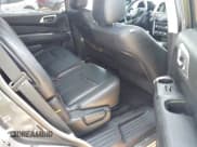 ✅ 2014 Nissan Pathfinder SV • VIN: 5N1AR2MM7EC710811 • Lot: 42142870. Listed on IAAI with 158,803 mi. Free auction sales archive from the USA and detailed vehicle history report at DreamBid. Image 8.