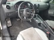 ✅ 2014 Audi TT Premium Plus • VIN: TRUSFAFK8E1007484 • Lot: 67753015. Wystawiony na Copart z przebiegiem 78 572 mil. Bezpłatny archiwum sprzedaży aukcyjnych z USA i szczegółowy raport historii pojazdu na DreamBid. Zdjęcie 8.