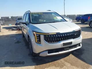 ✅ 2026 Kia Carnival EX • VIN: KNDNC5KAXT6087620 • Lot: 43203434. Wystawiony na IAAI z przebiegiem 1 518 mil. Bezpłatny archiwum sprzedaży aukcyjnych z USA i szczegółowy raport historii pojazdu na DreamBid. Zdjęcie 1.