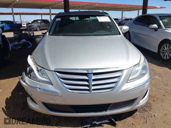 2012 Hyundai Genesis 3.8L z VIN KMHGC4DD9CU172451, wystawiony jako IAAI lot #43199937 z przebiegiem 125 399 mil mil oraz . Historia ofert i sprzedaży dostępna na DreamBid. Obrazek 12.