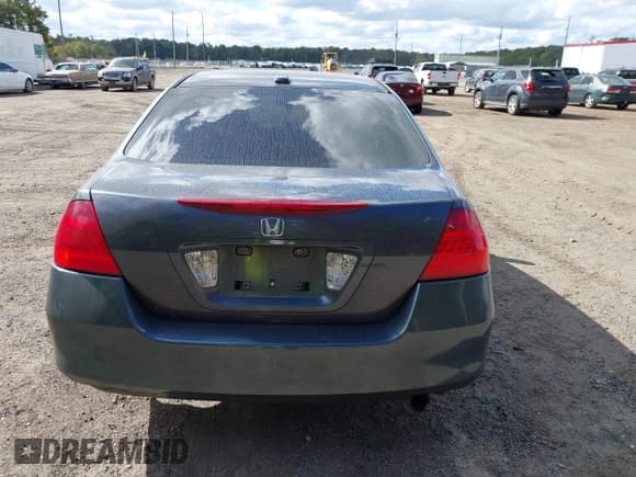 ✅ 2007 Honda Accord EX-L • VIN: 1HGCM56837A075003 • Lot: 43403003. Listed on IAAI with 188,526 mi. Free auction sales archive from the USA and detailed vehicle history report at DreamBid. Image 16.