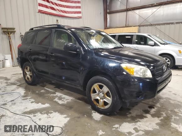 ✅ 2008 Toyota RAV4 • VIN: JTMZK35V285021695 • Лот: 93266715. Опубликован ранее на Copart с пробегом 170 407 миль. Бесплатный доступ к архиву аукционных продаж из США и подробный отчёт об истории автомобиля на DreamBid. Изображение 4.