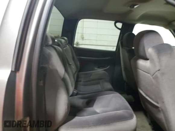 ✅ 2006 GMC Sierra 1500 SL • VIN: 2GTEK13V261344441 • Лот: 91567465. Опубликован ранее на Copart с пробегом 227 895 миль. Бесплатный доступ к архиву аукционных продаж из США и подробный отчёт об истории автомобиля на DreamBid. Изображение 10.