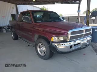 ✅ 2000 Dodge 2500 • VIN: 3B7KC2364YG142578 • Lot: 42456567. Listed on IAAI with 326,789 mi. Free auction sales archive from the USA and detailed vehicle history report at DreamBid. Image 1.