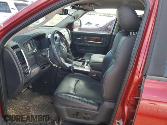 ✅ 2010 Dodge 1500 TRX • VIN: 1D7RV1GT3AS151859 • Lot: 88166305. Wystawiony na Copart z przebiegiem 174 009 mil. Bezpłatny archiwum sprzedaży aukcyjnych z USA i szczegółowy raport historii pojazdu na DreamBid. Zdjęcie 7.