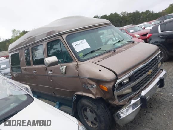 ✅ 1995 Chevrolet Chevy Van • VIN: 1GBEG25K8SF245639 • Лот: 41917862. Опубликован ранее на IAAI с пробегом 89 015 миль. Бесплатный доступ к архиву аукционных продаж из США и подробный отчёт об истории автомобиля на DreamBid. Изображение 13.
