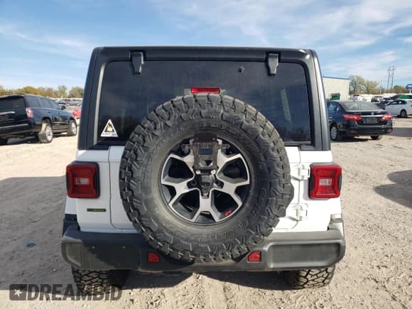 ✅ 2020 Jeep Wrangler Unlimited Rubicon • VIN: 1C4JJXFMXLW275705 • Lot: 80210954. Listed on Copart with 55,876 mi. Free auction sales archive from the USA and detailed vehicle history report at DreamBid. Image 6.