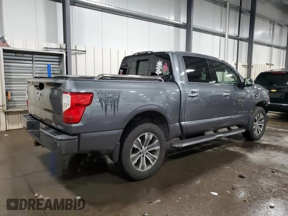 ✅ 2017 Nissan Titan Pro-4X • VIN: 1N6AA1E50HN510890 • Lot: 85209325. Listed on Copart with 93,978 mi. Free auction sales archive from the USA and detailed vehicle history report at DreamBid. Image 3.