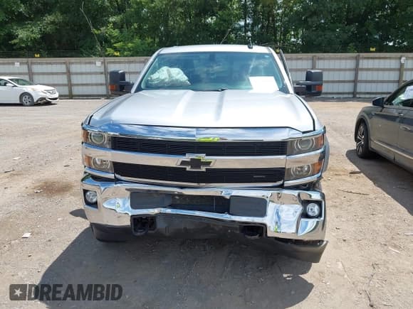 ✅ 2015 Chevrolet Silverado 2500HD LT • VIN: 1GC1KVEG8FF612423 • Lot: 42756864. Listed on IAAI with 140,874 mi. Free auction sales archive from the USA and detailed vehicle history report at DreamBid. Image 6.
