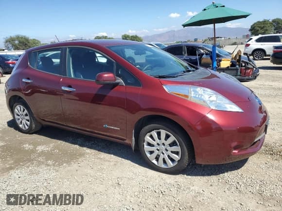 ✅ 2017 Nissan LEAF S • VIN: 1N4BZ0CPXHC308946 • Lot: 81691645. Listed on Copart with 50,212 mi. Free auction sales archive from the USA and detailed vehicle history report at DreamBid. Image 4.