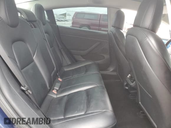 ✅ 2022 Tesla Model 3 • VIN: 5YJ3E1EA8NF188457 • Lot: 90123475. Wystawiony na Copart z przebiegiem 96 459 mil. Bezpłatny archiwum sprzedaży aukcyjnych z USA i szczegółowy raport historii pojazdu na DreamBid. Zdjęcie 10.