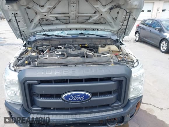 ✅ 2014 Ford F-250 XL • VIN: 1FD7W2BT1EEB46915 • Лот: 42208902. Опубликован ранее на IAAI с пробегом 275 350 миль. Бесплатный доступ к архиву аукционных продаж из США и подробный отчёт об истории автомобиля на DreamBid. Изображение 10.