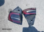 ✅ 2022 Tesla Model 3 Performance • VIN: 5YJ3E1EC2NF263039 • Lot: 42606573. Wystawiony na IAAI z przebiegiem 55 383 mil. Bezpłatny archiwum sprzedaży aukcyjnych z USA i szczegółowy raport historii pojazdu na DreamBid. Zdjęcie 12.