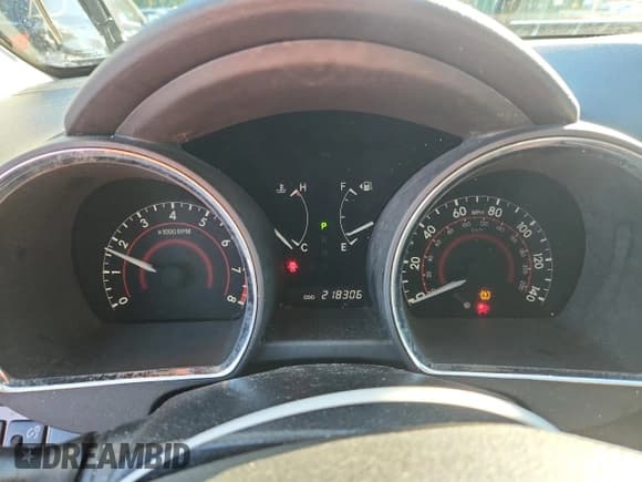 ✅ 2012 Toyota Highlander • VIN: 5TDBK3EH1CS151403 • Lot: 87263925. Listed on Copart with 218,306 mi. Free auction sales archive from the USA and detailed vehicle history report at DreamBid. Image 9.