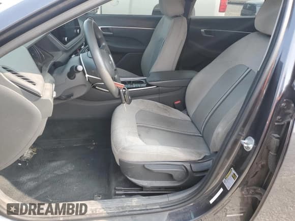 ✅ 2020 Hyundai Sonata SE • VIN: 5NPEG4JA2LH032794 • Лот: 57594055. Опубликован ранее на Copart с пробегом 88 127 миль. Бесплатный доступ к архиву аукционных продаж из США и подробный отчёт об истории автомобиля на DreamBid. Изображение 7.