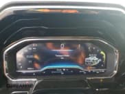 ✅ 2025 Chevrolet Silverado 2500HD LT • VIN: 2GC1KNEY0S1210275 • Lot: 84286885. Wystawiony na Copart z przebiegiem 9 525 mil. Bezpłatny archiwum sprzedaży aukcyjnych z USA i szczegółowy raport historii pojazdu na DreamBid. Zdjęcie 9.