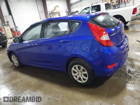 ✅ 2013 Hyundai Accent GS • VIN: KMHCT5AE8DU078497 • Лот: 71298254. Опубликован ранее на Copart с пробегом 151 675 миль. Бесплатный доступ к архиву аукционных продаж из США и подробный отчёт об истории автомобиля на DreamBid. Изображение 2.