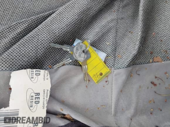 ✅ 1998 Subaru Legacy L • VIN: 4S3BK4353W7300794 • Lot: 42205793. Wystawiony na IAAI z przebiegiem 227 539 mil. Bezpłatny archiwum sprzedaży aukcyjnych z USA i szczegółowy raport historii pojazdu na DreamBid. Zdjęcie 11.