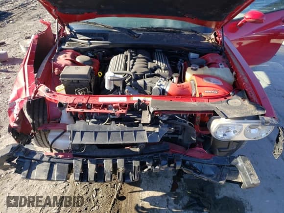 ✅ 2011 Dodge Challenger SRT-8 • VIN: 2B3CJ7DJ1BH526871 • Lot: 77669004. Wystawiony na Copart z przebiegiem 4 544 mil. Bezpłatny archiwum sprzedaży aukcyjnych z USA i szczegółowy raport historii pojazdu na DreamBid. Zdjęcie 11.