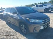 ✅ 2018 Toyota Highlander SE • VIN: 5TDJZRFH9JS836903 • Lot: 43419144. Listed on IAAI with 143,993 mi. Free auction sales archive from the USA and detailed vehicle history report at DreamBid. Image 1.