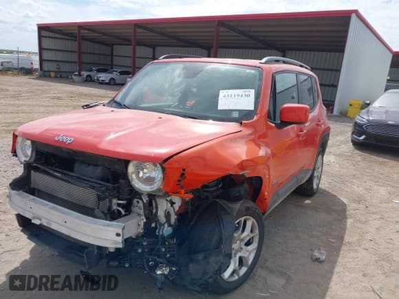 ✅ 2018 Jeep Renegade Latitude • VIN: ZACCJBBB3JPJ30884 • Lot: 43119430. Listed on IAAI with 56,680 mi. Free auction sales archive from the USA and detailed vehicle history report at DreamBid. Image 2.