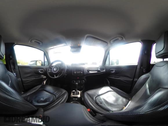 ✅ 2016 Jeep Renegade Limited • VIN: ZACCJADT7GPC85093 • Lot: 42075841. Wystawiony na IAAI z przebiegiem 108 882 mil. Bezpłatny archiwum sprzedaży aukcyjnych z USA i szczegółowy raport historii pojazdu na DreamBid. Zdjęcie 19.