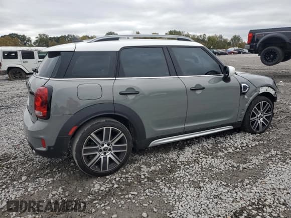 ✅ 2020 MINI Countryman Cooper S • VIN: WMZYW7C00L3L33923 • Lot: 90235455. Wystawiony na Copart z przebiegiem 46 250 mil. Bezpłatny archiwum sprzedaży aukcyjnych z USA i szczegółowy raport historii pojazdu na DreamBid. Zdjęcie 3.