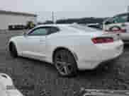 2017 Chevrolet Camaro 1LT z VIN 1G1FB1RS3H0169772, wystawiony jako Copart lot #81218775 z przebiegiem 82 985 mil mil oraz Szkoda całkowita • Salvage title. Historia ofert i sprzedaży dostępna na DreamBid. Obrazek 2.