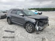 ✅ 2018 Ford Explorer Platinum • VIN: 1FM5K8HT4JGA17966 • Lot: 54692925. Wystawiony na Copart z przebiegiem 76 605 mil. Bezpłatny archiwum sprzedaży aukcyjnych z USA i szczegółowy raport historii pojazdu na DreamBid. Zdjęcie 4.