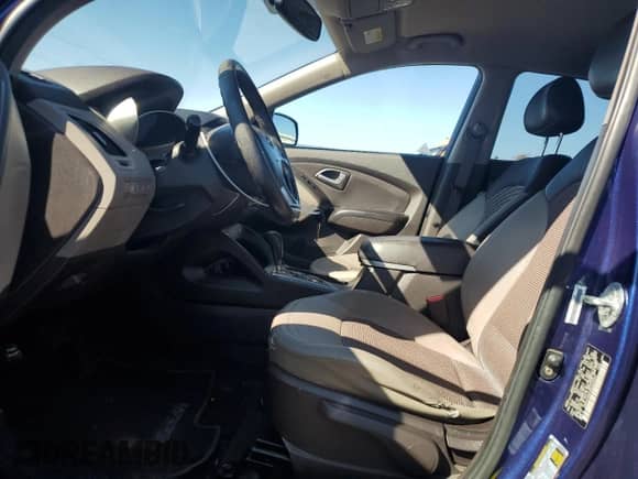 2011 Hyundai Tucson Limited with VIN KM8JUCAC3BU244297, listed as a Copart auction lot 48629585 with 208,270 mi miles and Salvage title. Bid and sale history available at DreamBid. Image 7.