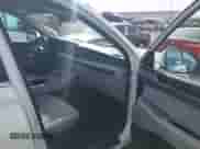 2025 Hyundai Palisade SEL z VIN KM8R2DGE7SU833358, wystawiony jako IAAI lot #43581897 z przebiegiem 31 129 mil mil oraz . Historia ofert i sprzedaży dostępna na DreamBid. Obrazek 5.